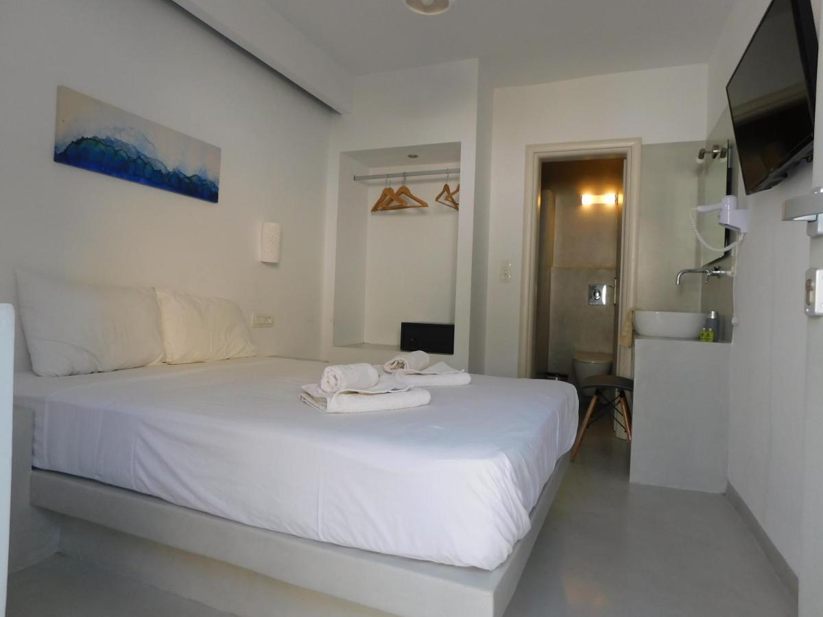 Santorini Island Livin Santorini - Center Rooms الغرفة الصورة