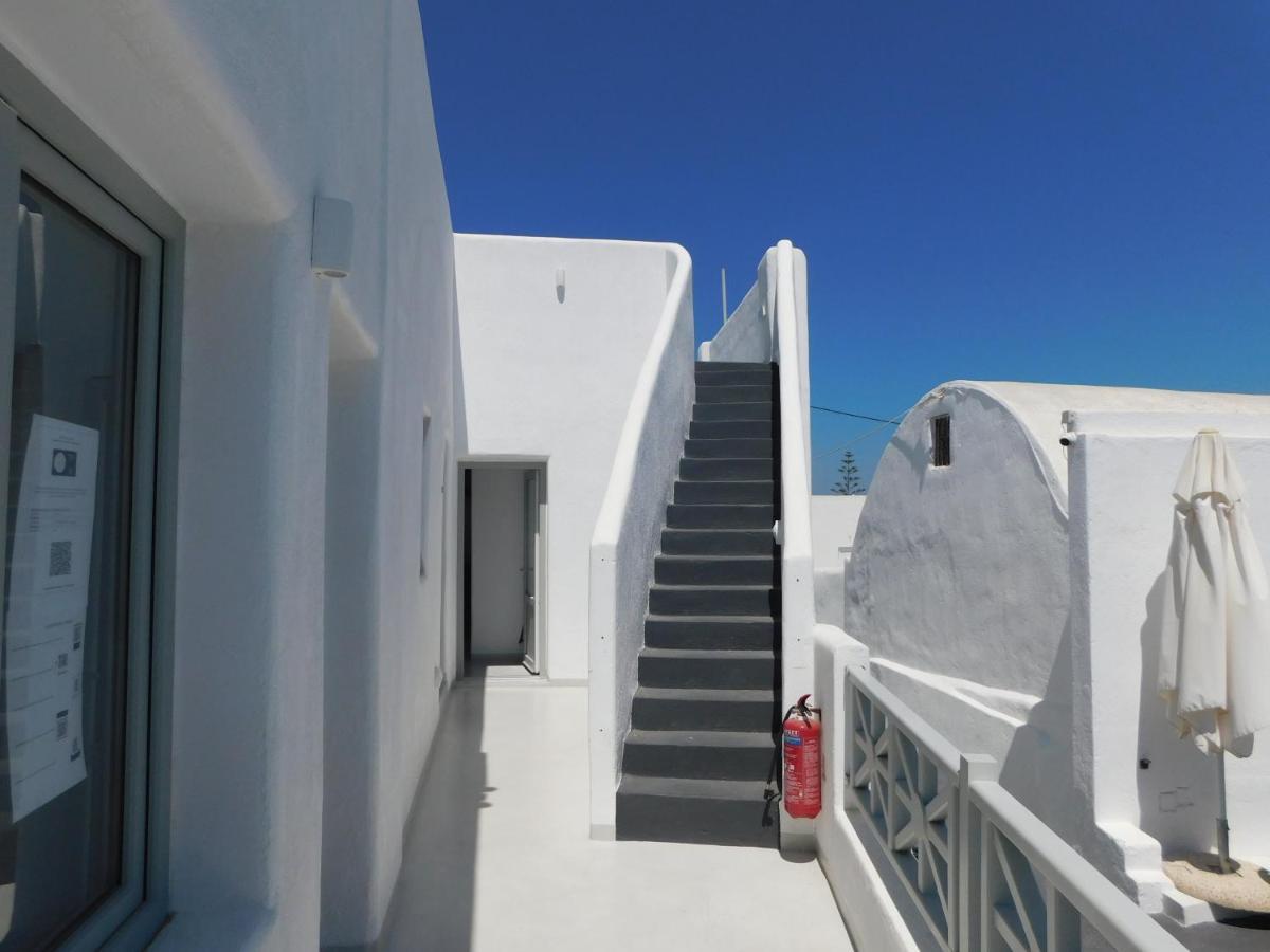 Santorini Island Livin Santorini - Center Rooms المظهر الخارجي الصورة
