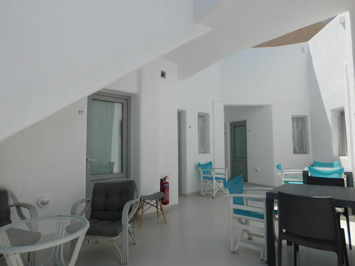 Santorini Island Livin Santorini - Center Rooms المظهر الخارجي الصورة