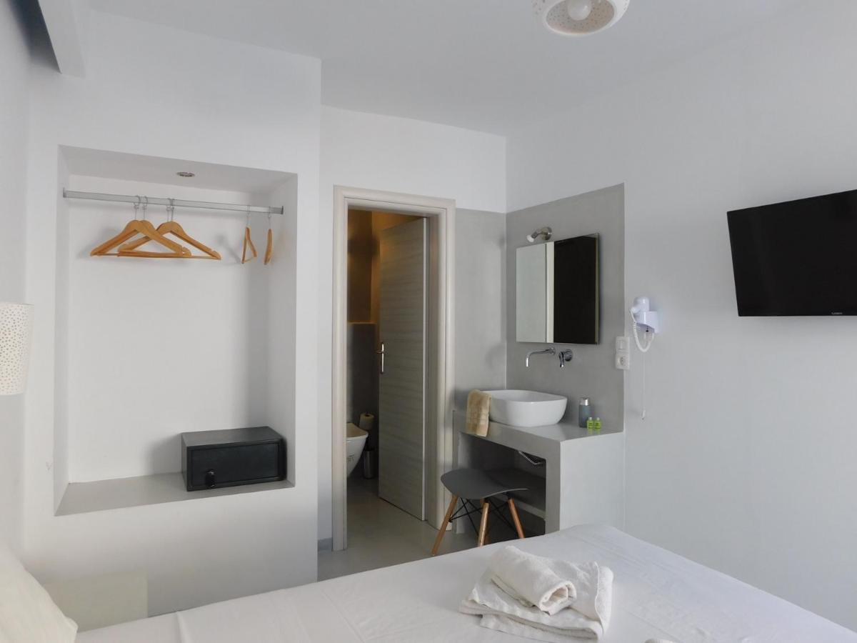 Santorini Island Livin Santorini - Center Rooms المظهر الخارجي الصورة